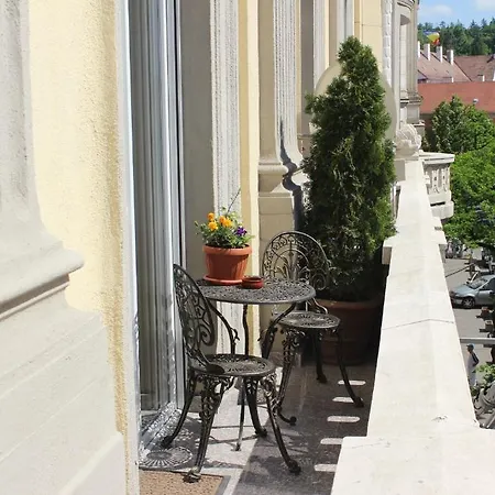 Matei Corvin Apartmán Kluž