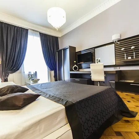 Matei Corvin Apartment *